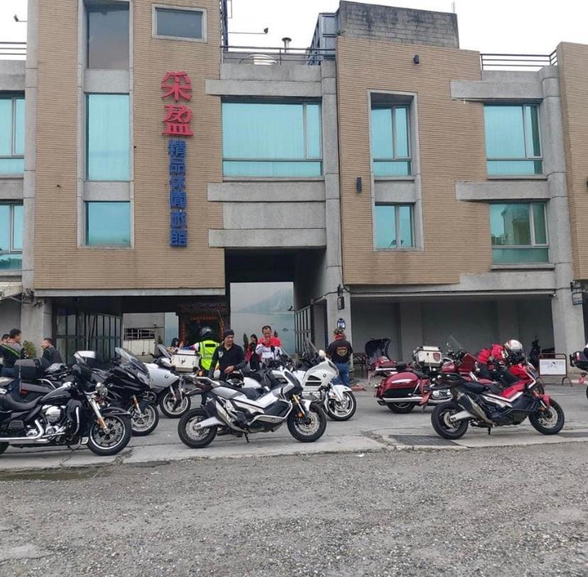Charming Motel Hualien Extérieur photo
