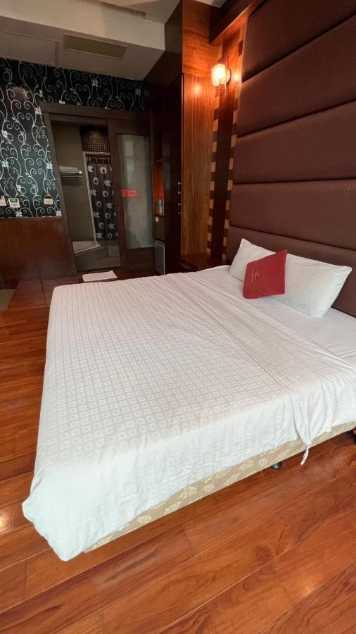 Charming Motel Hualien Extérieur photo