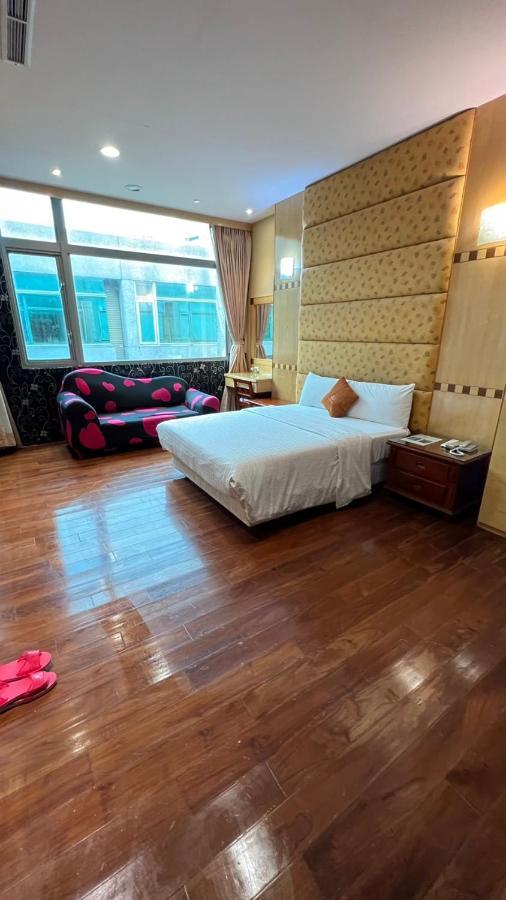 Charming Motel Hualien Extérieur photo