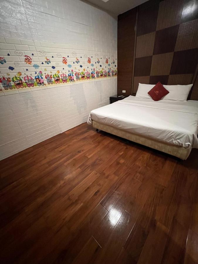 Charming Motel Hualien Extérieur photo